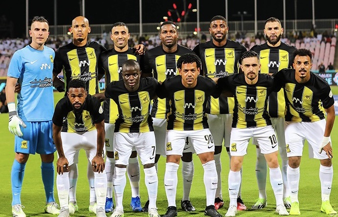 من هو مدرب الاتحاد الجديد بعد إقالة سانتو؟