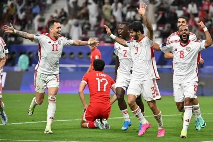 مباراة الإمارات وطاجيكستان بث مباشر في كأس آسيا.. شاهد الآن