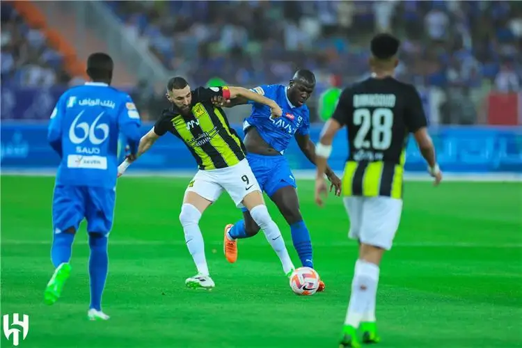 متاح الآن.. حجز تذاكر الهلال والاتحاد في قمة دوري روشن